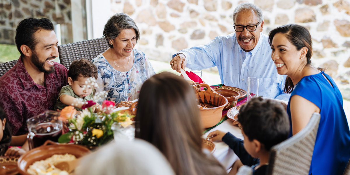 Protect Your Banking Information While Traveling During the Holidays VFCU
